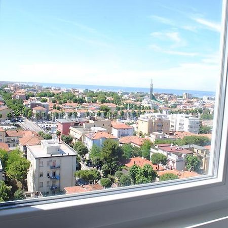 Federico Fellini Apartment Rimini Exteriér fotografie